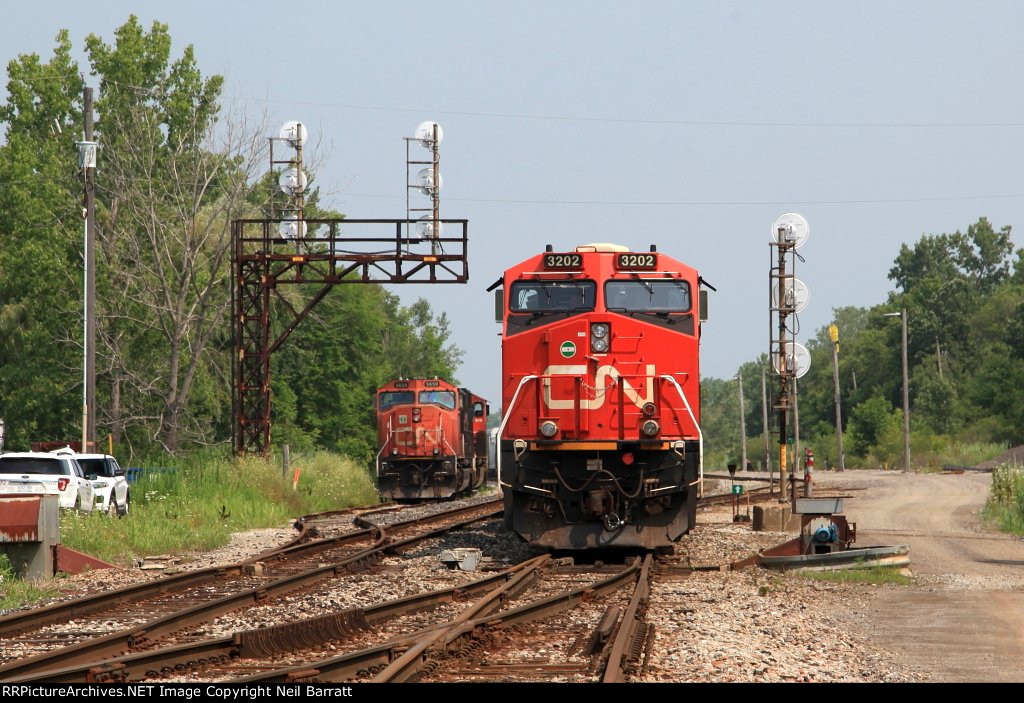 CN 3202